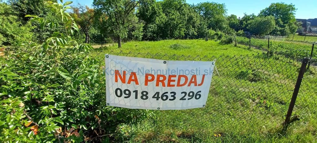 Predaj stavebný pozemok 670 m2 Haniska pri Košiciach