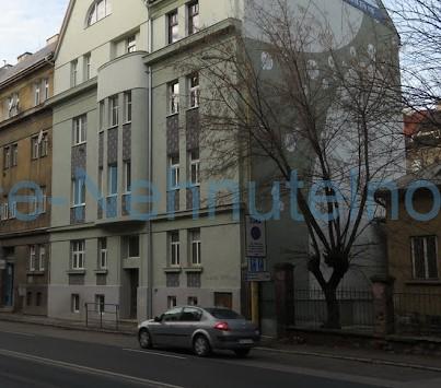 Ponúkam 3 izbový byt na predaj ul. Palackého 92 m2 s dvorom Košice - Staré Mesto