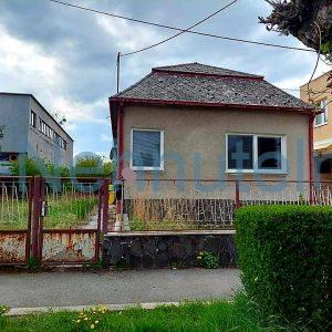 Na predaj tehlový RD Novosad okr. Trebišov, 16 árová záhrada