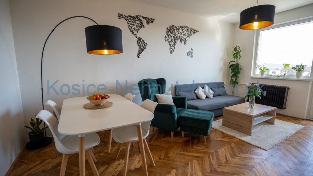 3 izbový byt 69 m2 s balkónom 3 m2 5. poschodie Košice Hutnícka