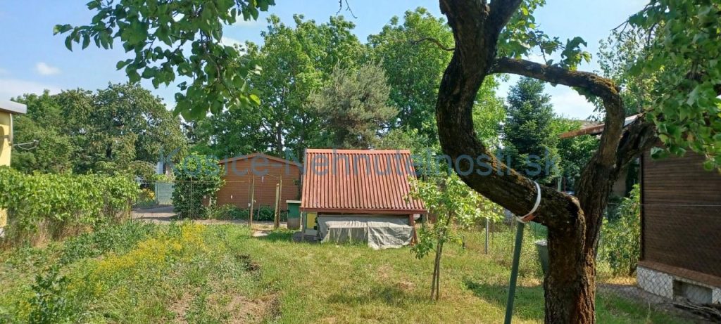 Pozemok - nájom 406 m2 Valaliky pri Košiciach