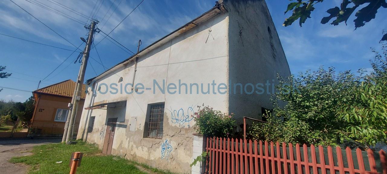 predaj tehlova stavba sodovkaren secovce na byty 1