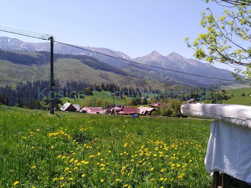 ZNÍŽENÁ CENA Z 360000 EUR - Chalupa na predaj Ždiar s pozemkami celkom 6563 m2