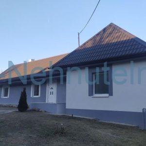 Rodinný dom vo Veľkých Ozorovciach, kompletná rekonštrukcia