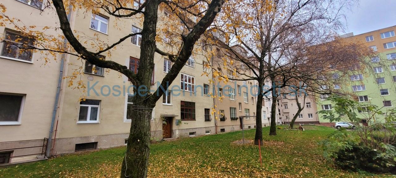 na predaj byt kosice stare mesto 17