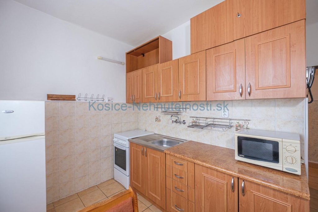 Predaj 3i byt 76 m2 Trebišov Komenského 13