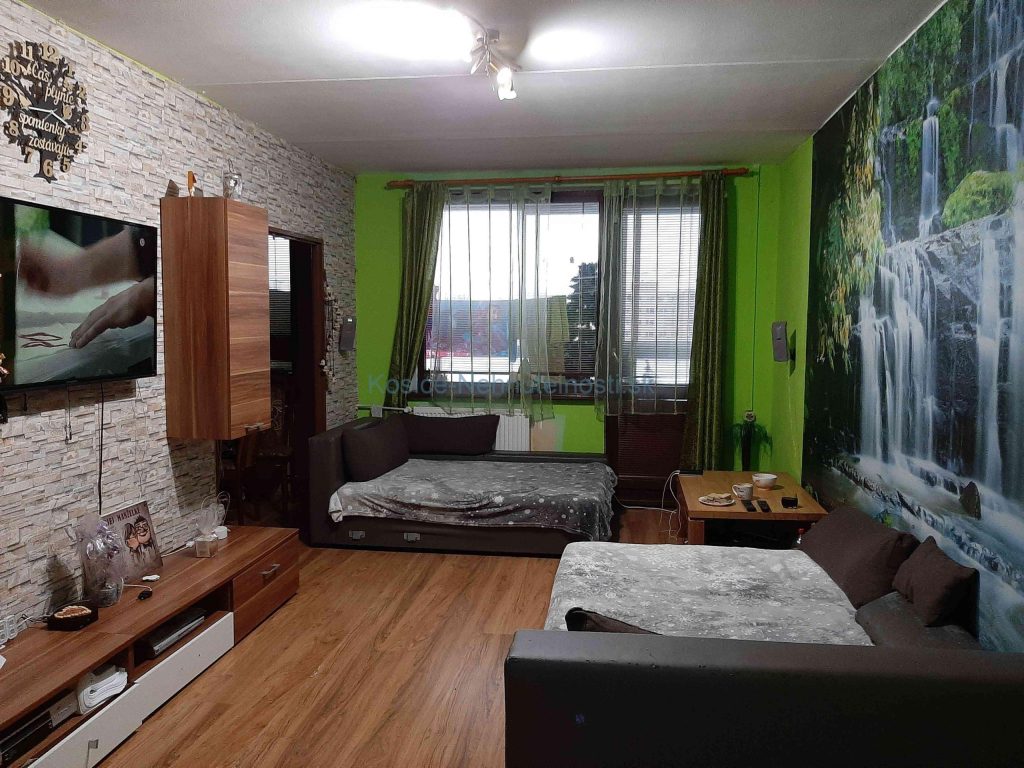 Dopyt: Hotovosť - 4 izbový byt Jazero Košice