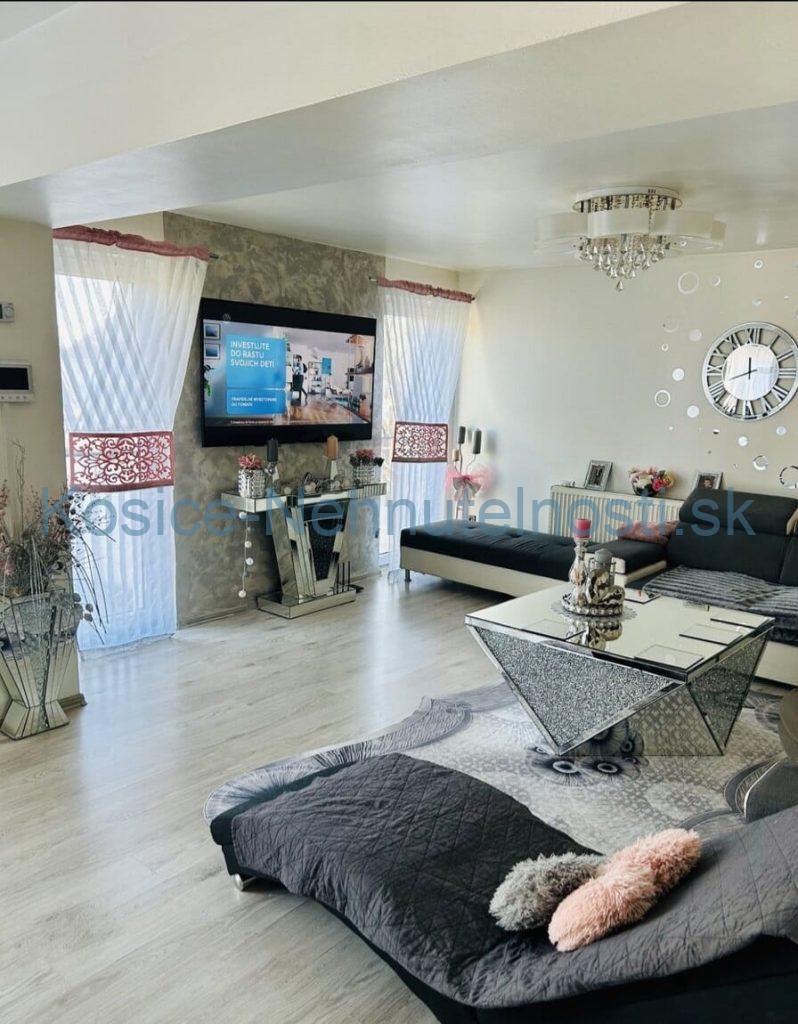 Poschodový 4izb. RD 180 m2, 453 m2 pozemok Trebišov